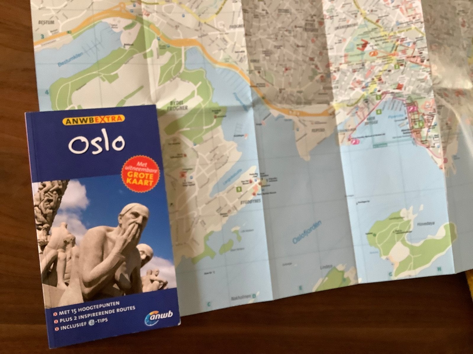 Oslo Noorwegen ANWB reisgids + kaart, Boeken, Reisgidsen, Europa, Ophalen of Verzenden, Zo goed als nieuw, Reisgids of -boek