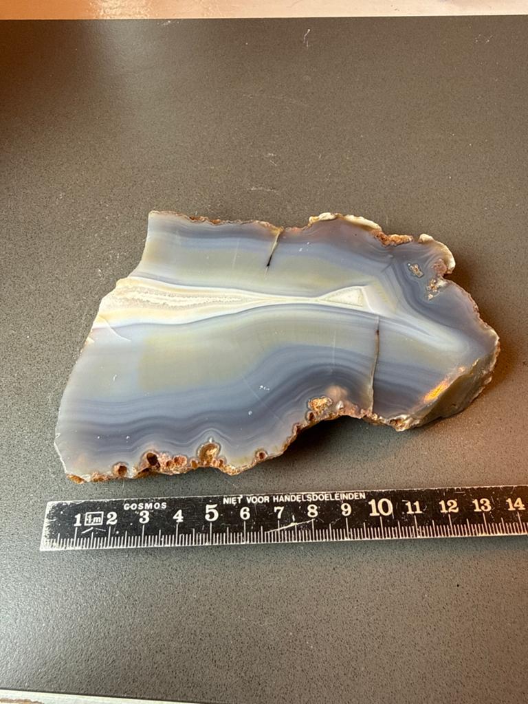Gepolijste Agaat Schijf met Blauwe en Grijze Banden, Ophalen of Verzenden, Mineraal