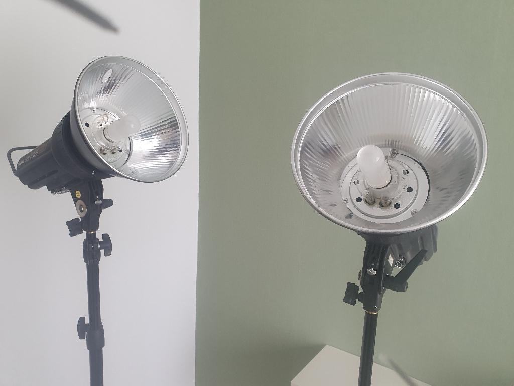 Calumet Genesis 400 studioflitsers, Ophalen of Verzenden, Zo goed als nieuw, Lamp of Flitsset