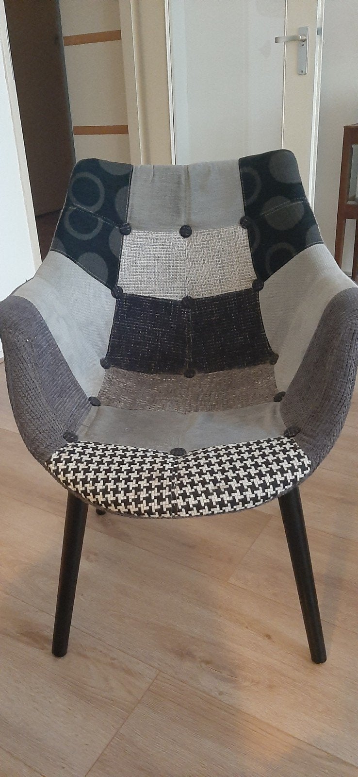Zuiver Patchwork Stoel - Grijs/Zwart/Wit, Huis en Inrichting, Ophalen, Gebruikt, Patchwork, Modern, Eén
