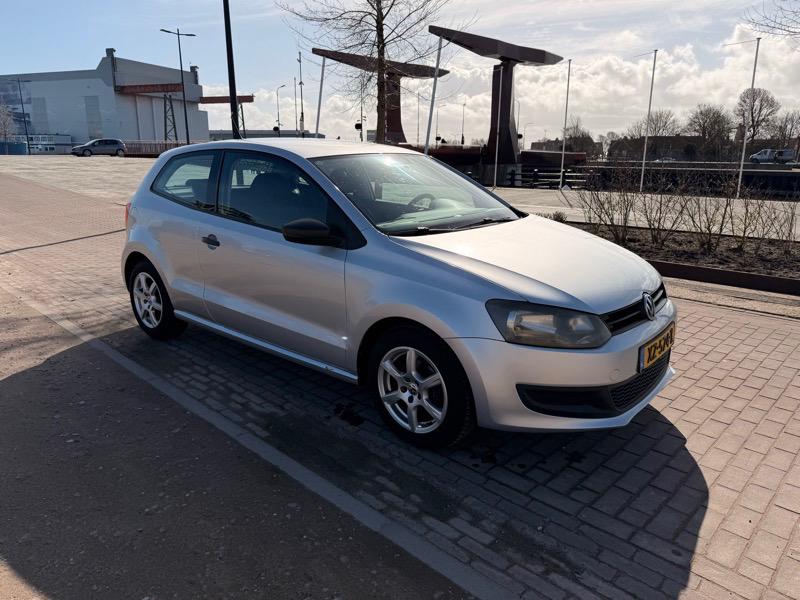 Volkswagen Polo 1.2 3-deurs | 147.499 km | APK mei 2027, Auto's, Volkswagen, Handgeschakeld, Particulier, Zilver of Grijs, Polo