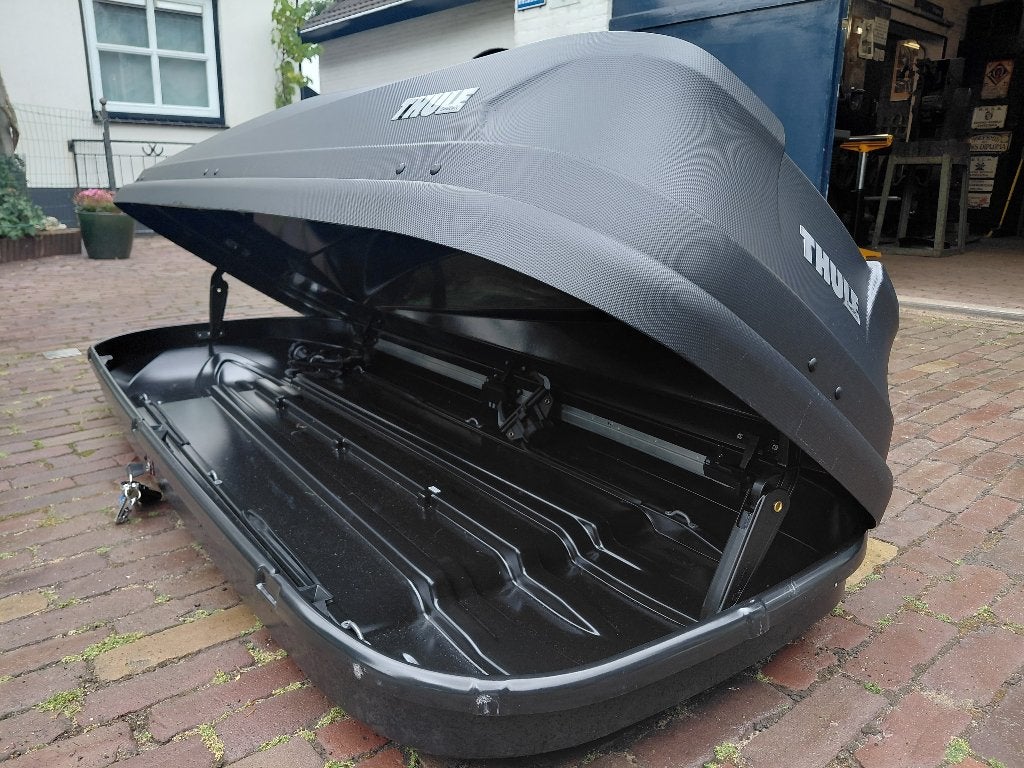Thule Touring L dakkoffer – slechts 2x gebruikt, Ophalen, Zo goed als nieuw