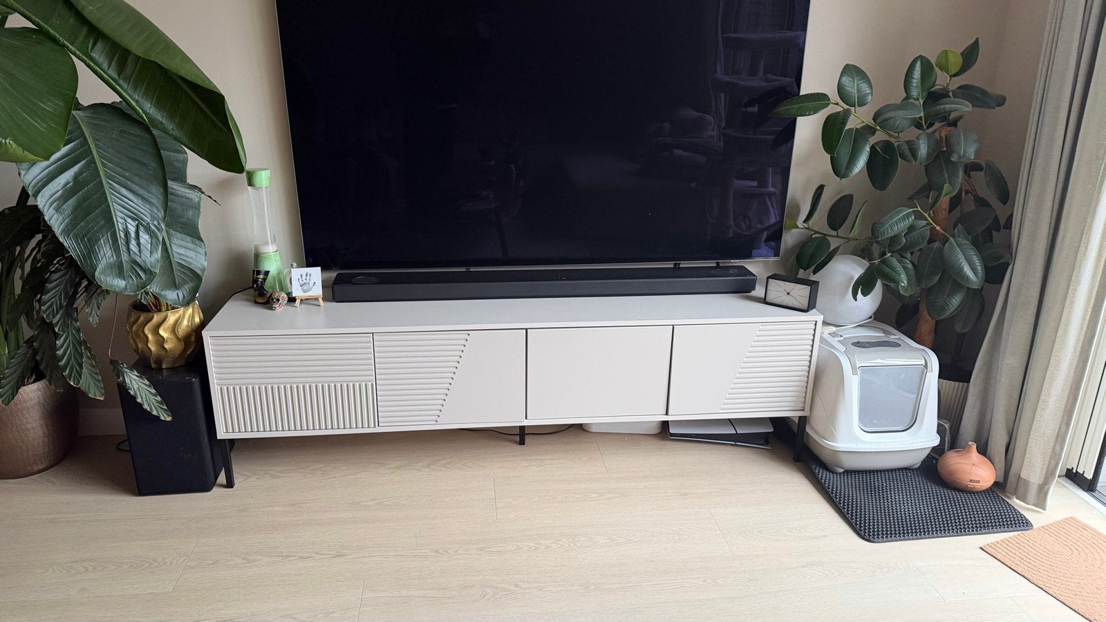 Meubella TV meubel Davey - 190cm breed, uitstekende staat, 150 tot 200 cm, Ophalen of Verzenden, Zo goed als nieuw, Minder dan 100 cm