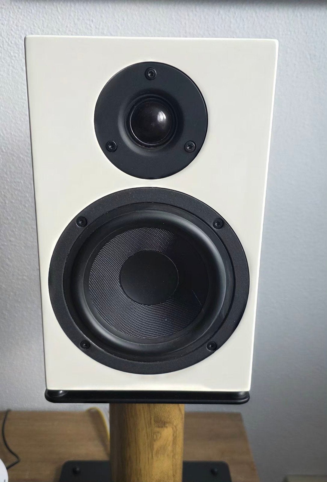 Pro-Ject Box Design Speaker Box 5 - Boekenplank Luidspreker, Gebruikt, Ophalen of Verzenden, Boekenplank luidspreker, 150 watt of meer