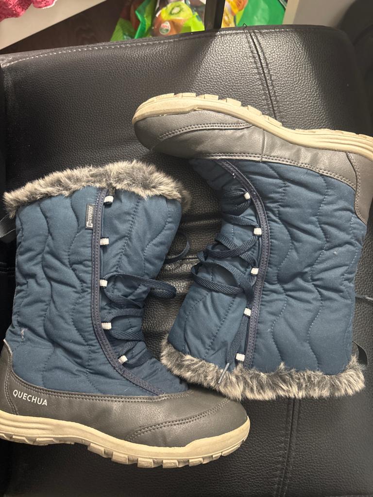 QUECHUA winter shoes, Ophalen, Zo goed als nieuw