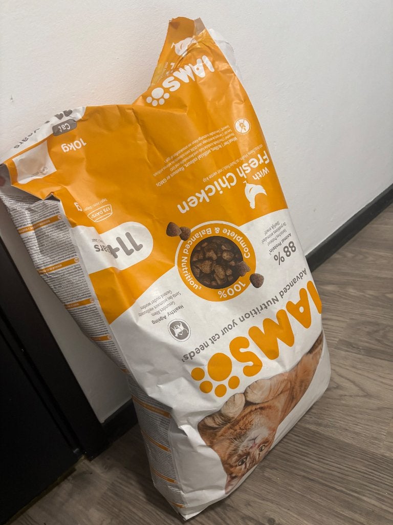 Brokken / droogvoer kat 11+ van Iams, Ophalen, Kat