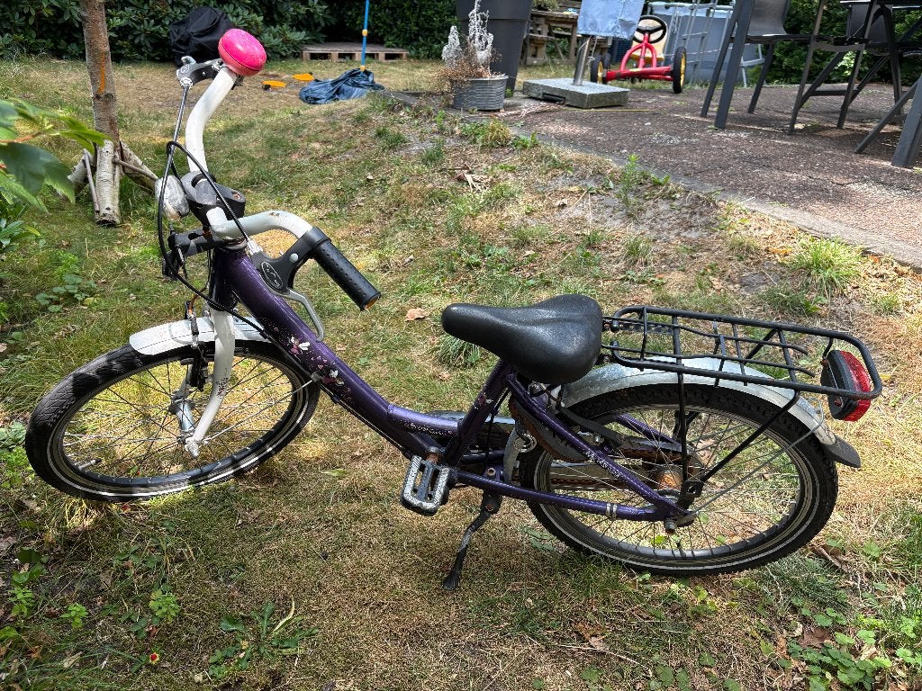 Kinderfiets gratis af the halen, Fietsen en Brommers, Fietsen | Kinderfietsjes, Ophalen, Gebruikt, Terugtraprem, 16 tot 20 inch