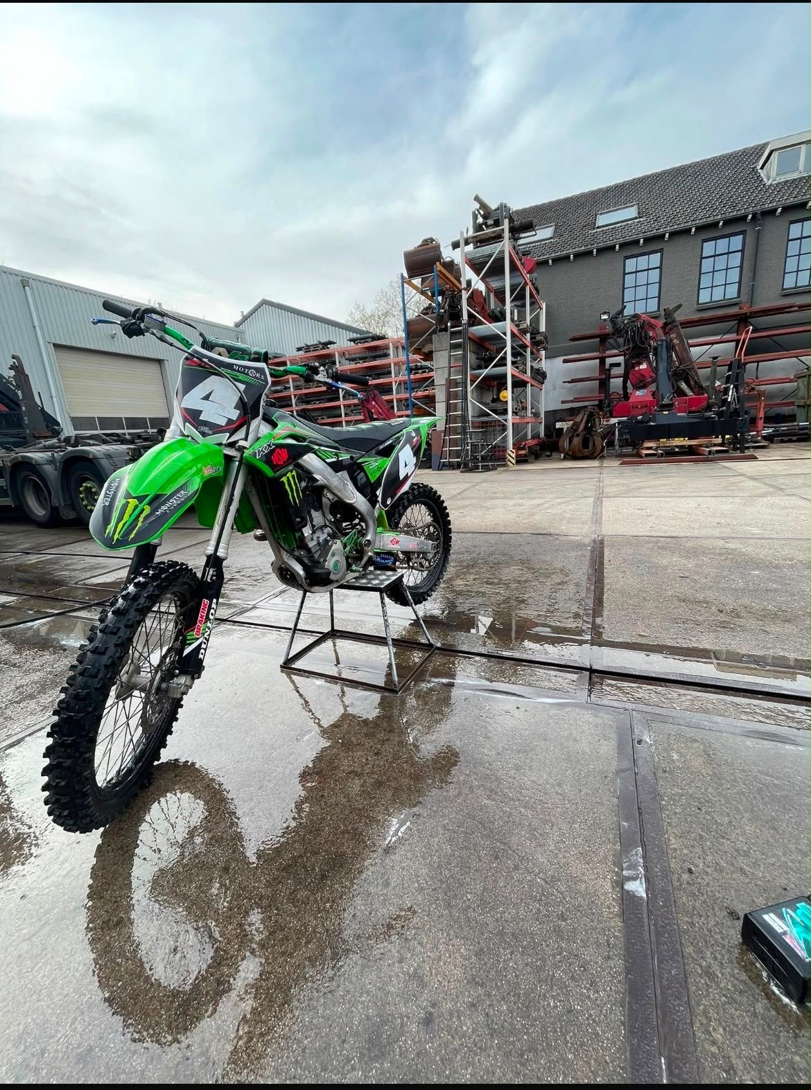 Kawasaki KX250F - Zeer nette en goed onderhouden crossmotor, Motoren, Gebruikt, Particulier, Crossmotor, 1 cilinder