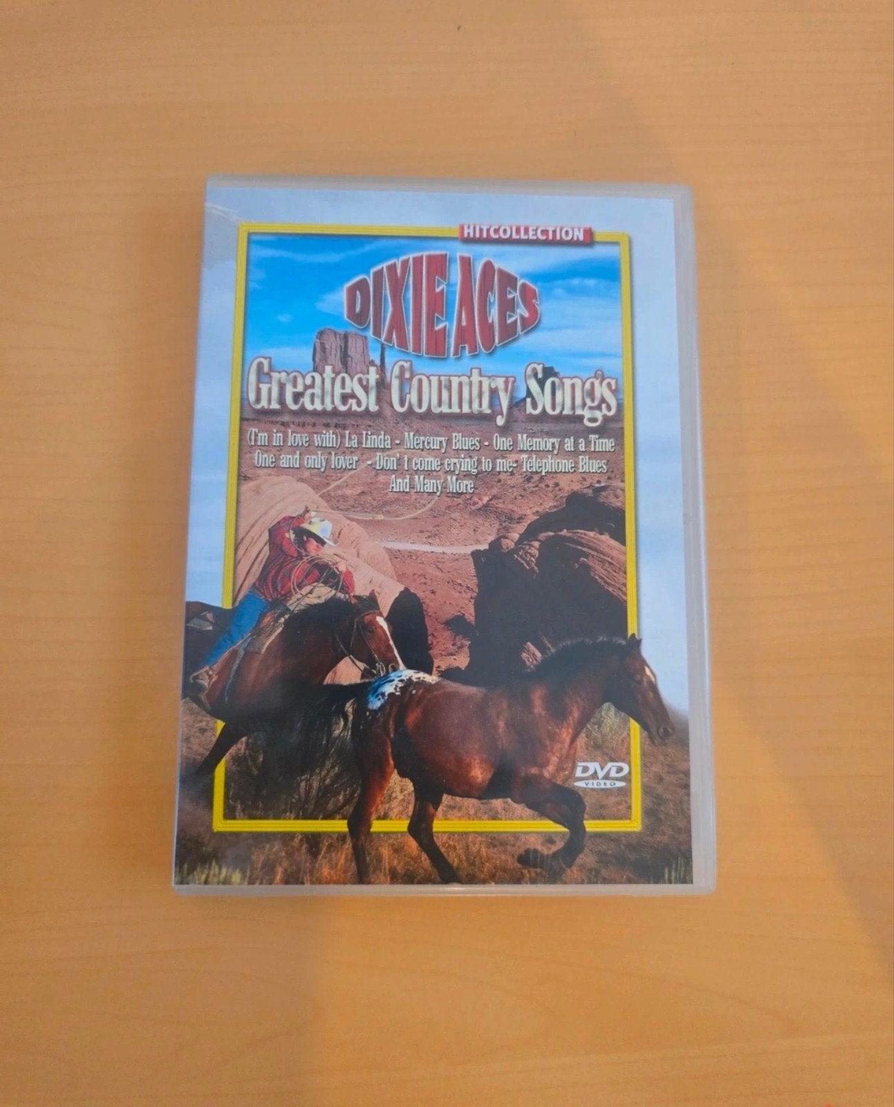 Dixie Aces - Greatest Country Songs DVD, Alle leeftijden, Ophalen of Verzenden, Gebruikt, Inclusief doosje
