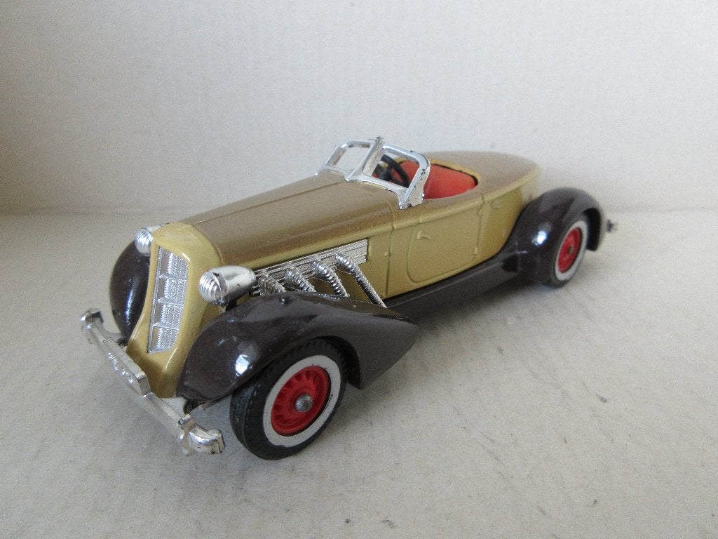 Matchbox Models of Yesteryear Auburn 851 1935 nr. Y-19, Ophalen of Verzenden, Zo goed als nieuw, Auto, Matchbox