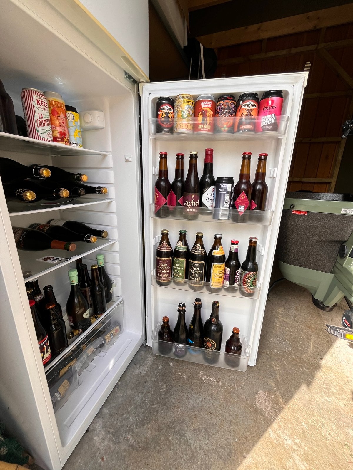 Pro-line koelkast met vriesvak gratis af te halen in Utrecht, Witgoed en Apparatuur, Koelkasten en IJskasten, Ophalen, 150 tot 200 liter