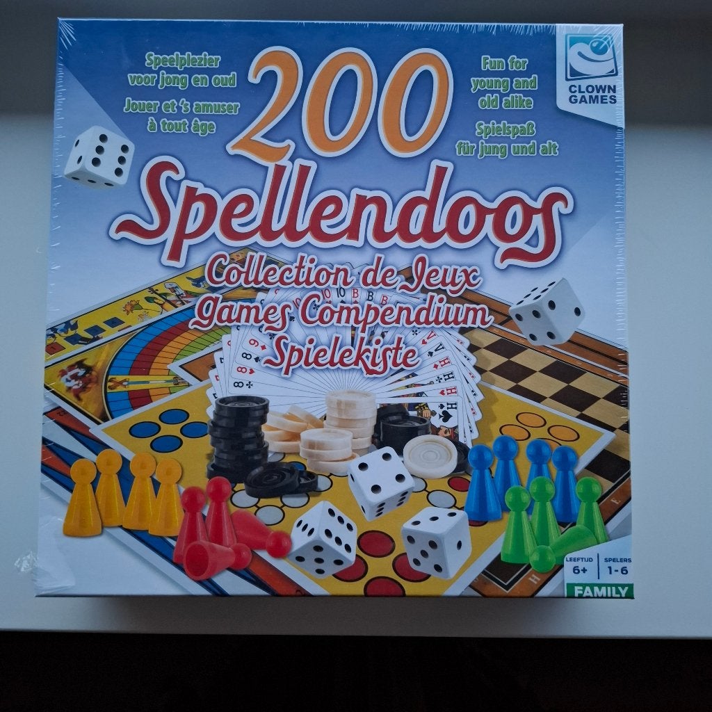 200 spellendoos nieuw in folie, Vijf spelers of meer, Ophalen of Verzenden, Nieuw, Reisspel
