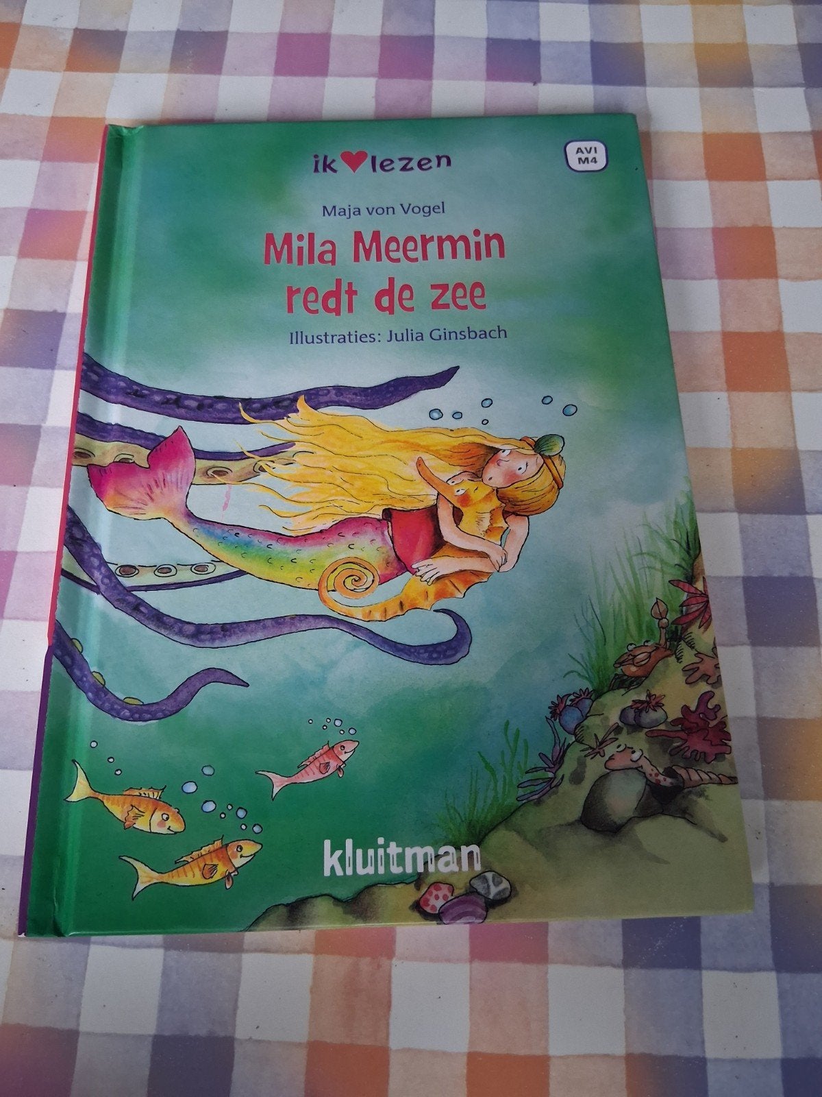boek maja von vogel - mila meermin redt de zee - avi M4, Ophalen of Verzenden, Gelezen, Fictie algemeen