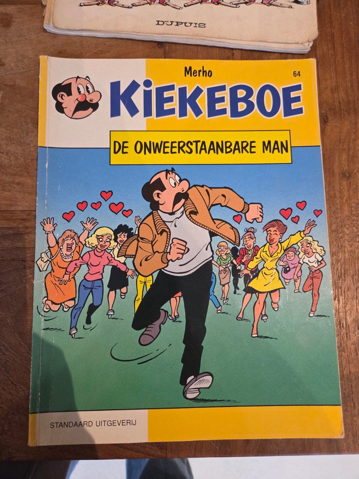 Kiekeboe 64: De Onweerstaanbare Man - Merho, Ophalen