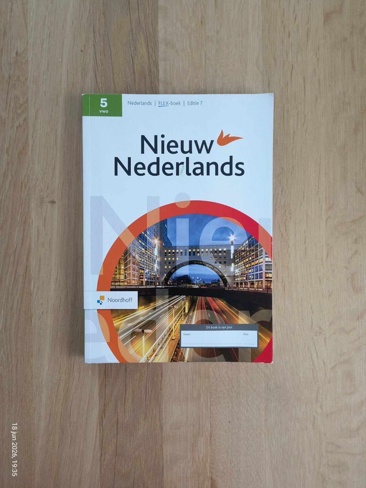 Nieuw Nederlands FLEX-boek editie 7, 5 VWO zo goed als nieuw, Boeken, Ophalen of Verzenden, Zo goed als nieuw