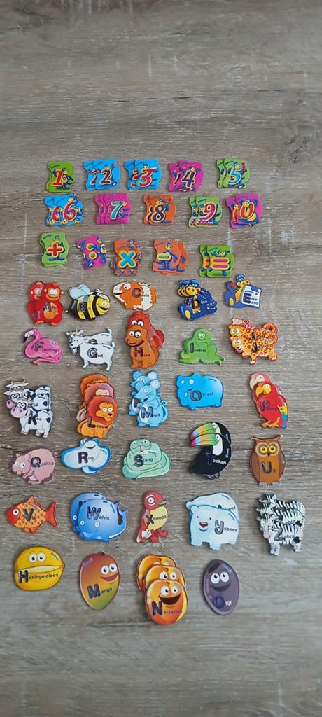 Magneet letters + cijfers danoontje fruit dieren alfabet set, Ophalen of Verzenden, Zo goed als nieuw, Taal en Lezen