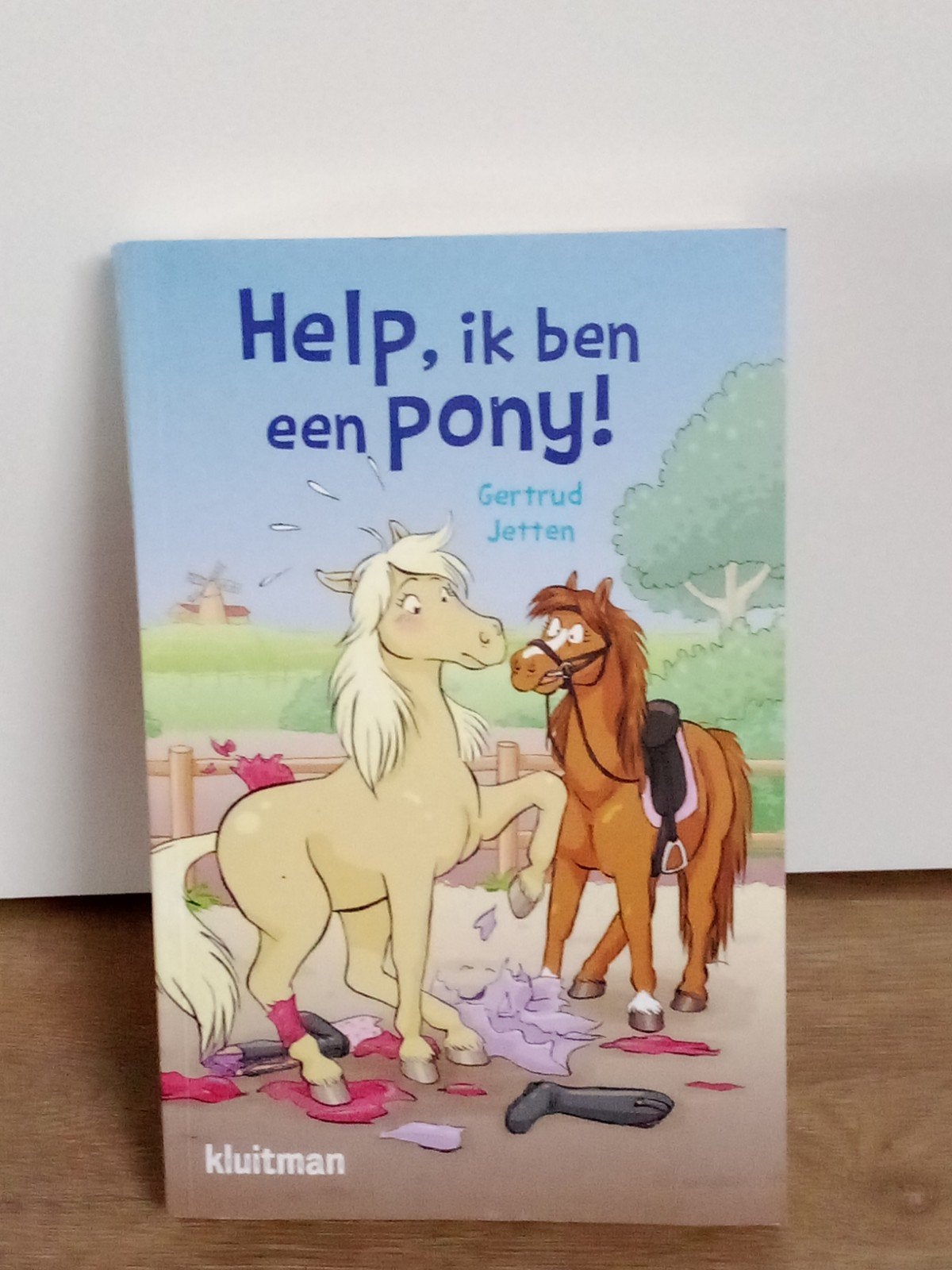 Help, ik ben een Pony! - Gertrud Jetten, Ophalen of Verzenden, Zo goed als nieuw, Gertrud Jetten, Fictie algemeen