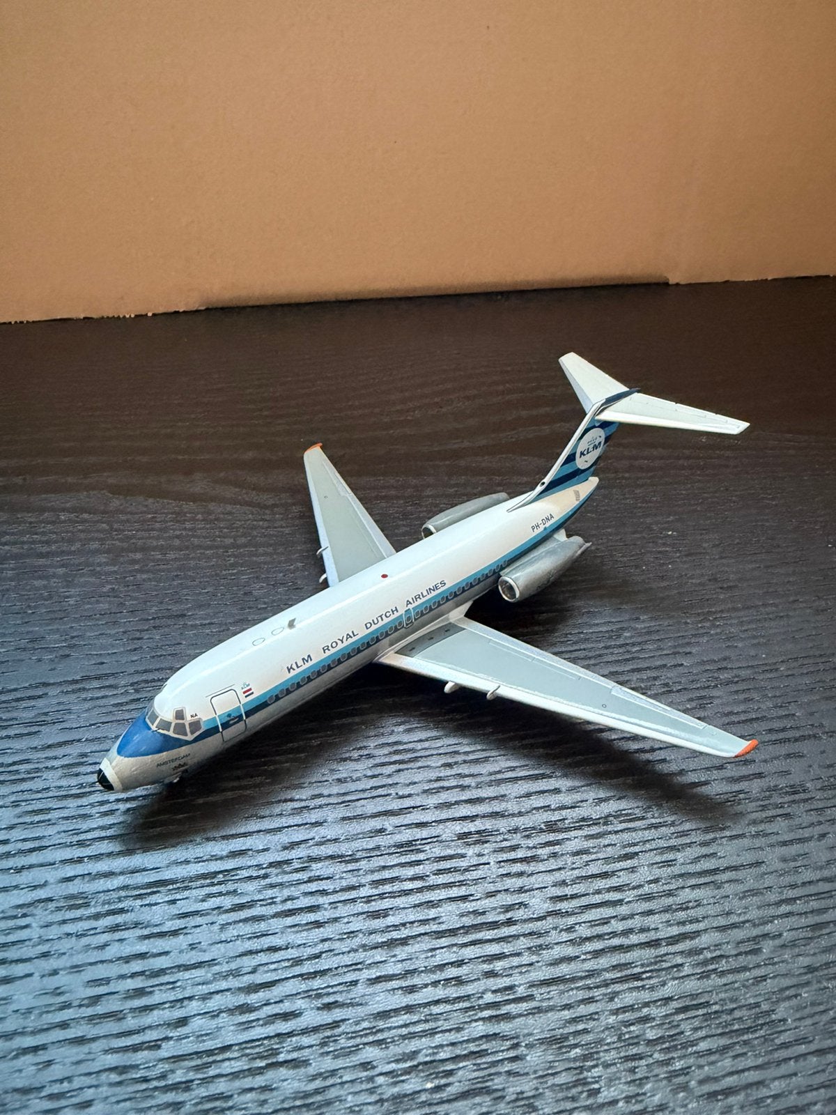 KLM DC9-10 Gemini Jets 1/200 “Amsterdam”, Ophalen of Verzenden, Zo goed als nieuw, Schaalmodel