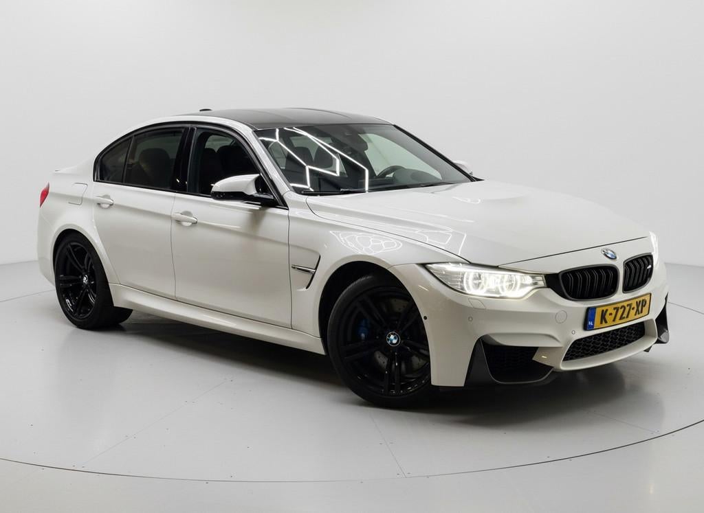 BMW 3-serie M3 CARBON DAK SCHAAL 360 CAMERA ACC, Automaat, Achterwielaandrijving, Wit, Leder