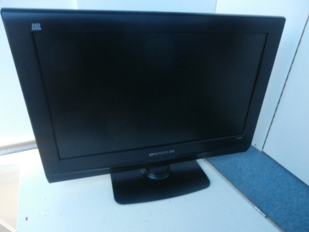 Televisie Daewoo TV 26 inch 66 c diagonaal afstandsbediening, Ophalen, Gebruikt