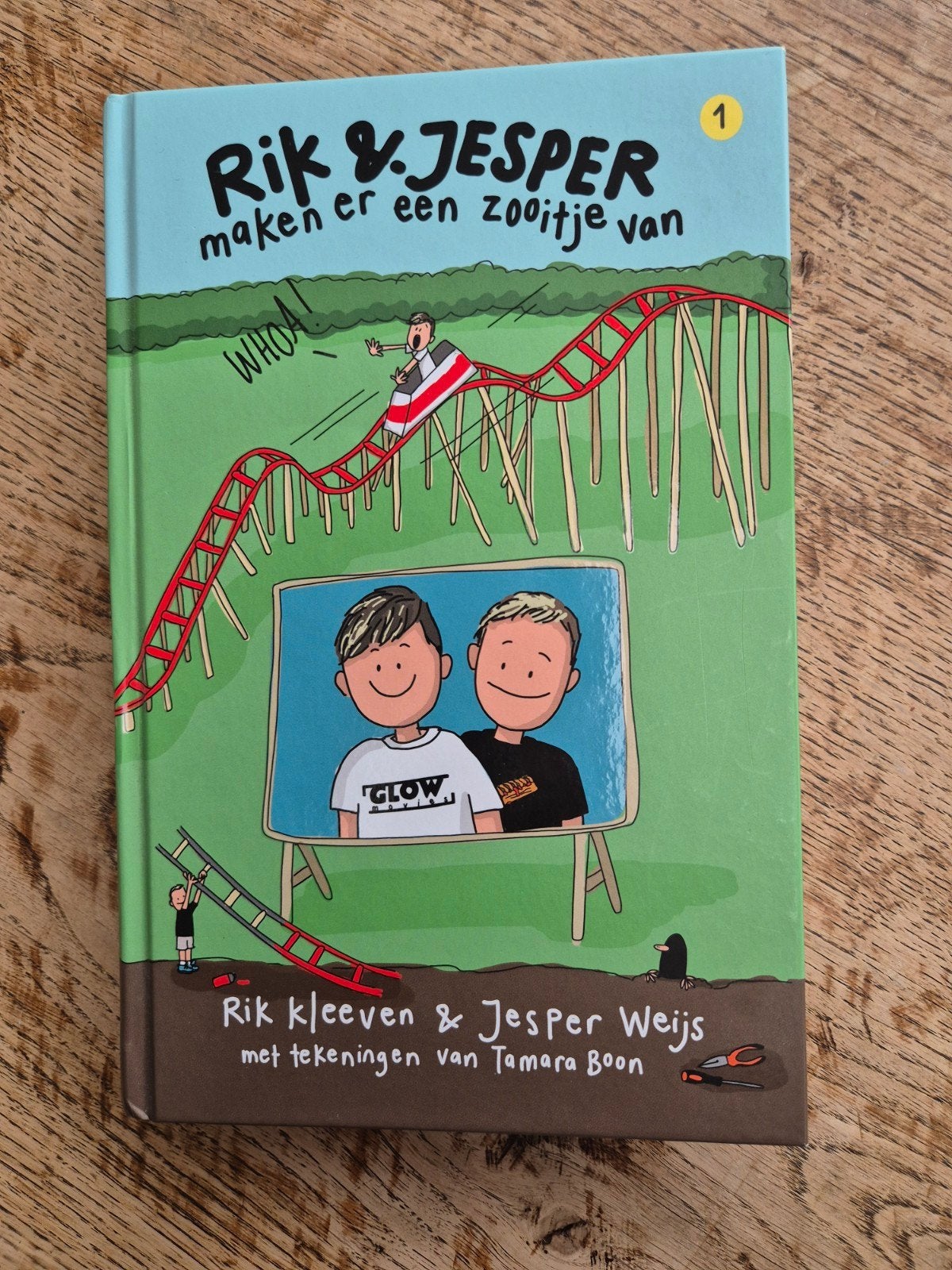 Rik Kleeven - Rik en Jesper maken er een zooitje van, Fictie algemeen, Rik Kleeven; Jesper Weijs, Ophalen of Verzenden, Zo goed als nieuw