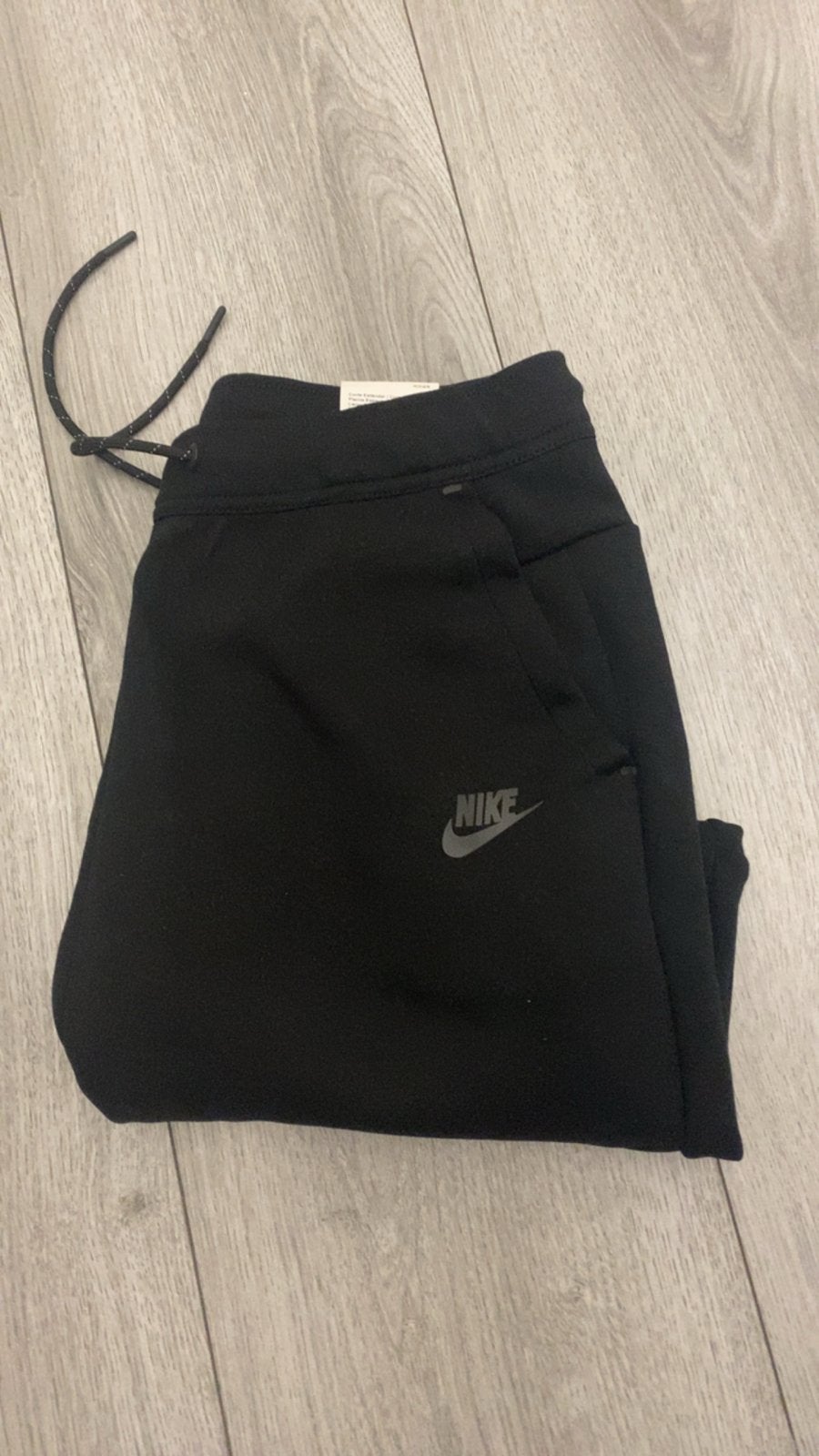 Nike Tech Fleece Joggingbroek Zwart - Maat XL kids, Ophalen, Zo goed als nieuw, Overige maten, Zwart