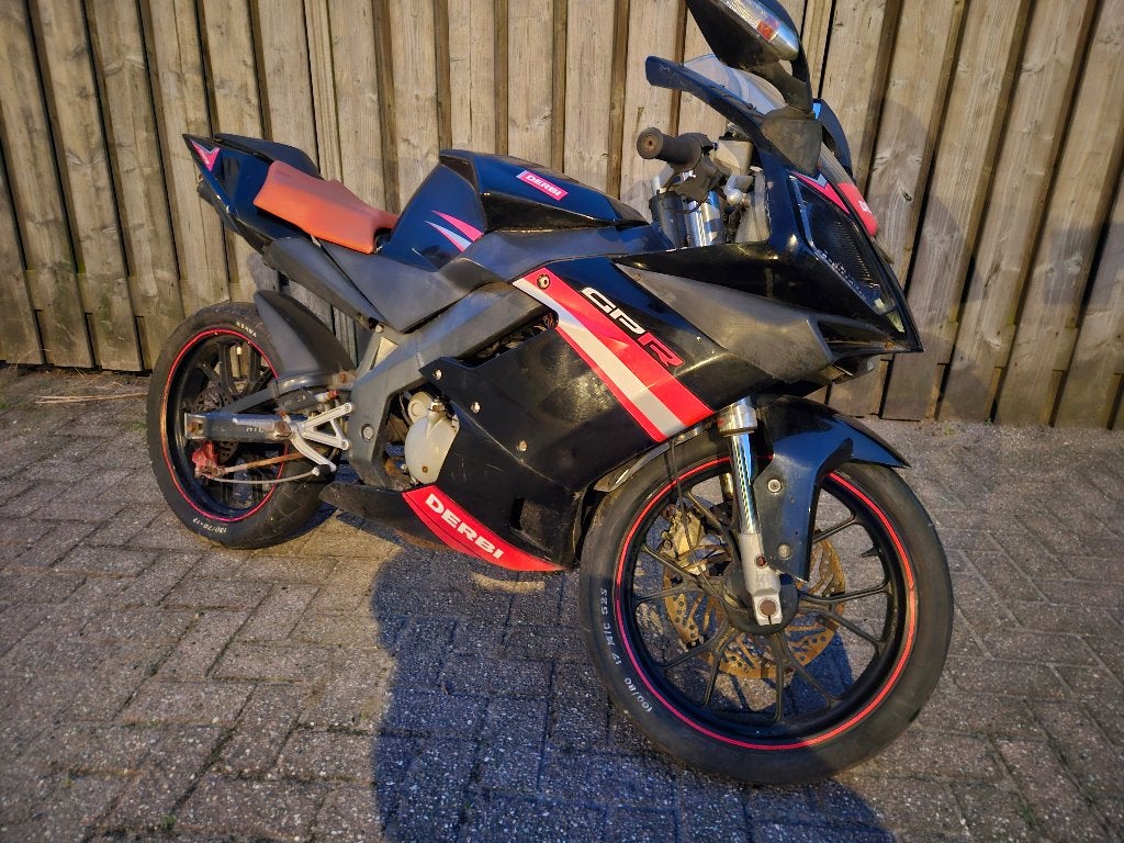 Derbi GRP GPR50 / Aprilia RS RS50 Compleet (zonder kenteken), Fietsen en Brommers, Derbi, Gebruikt, Derbi, RS