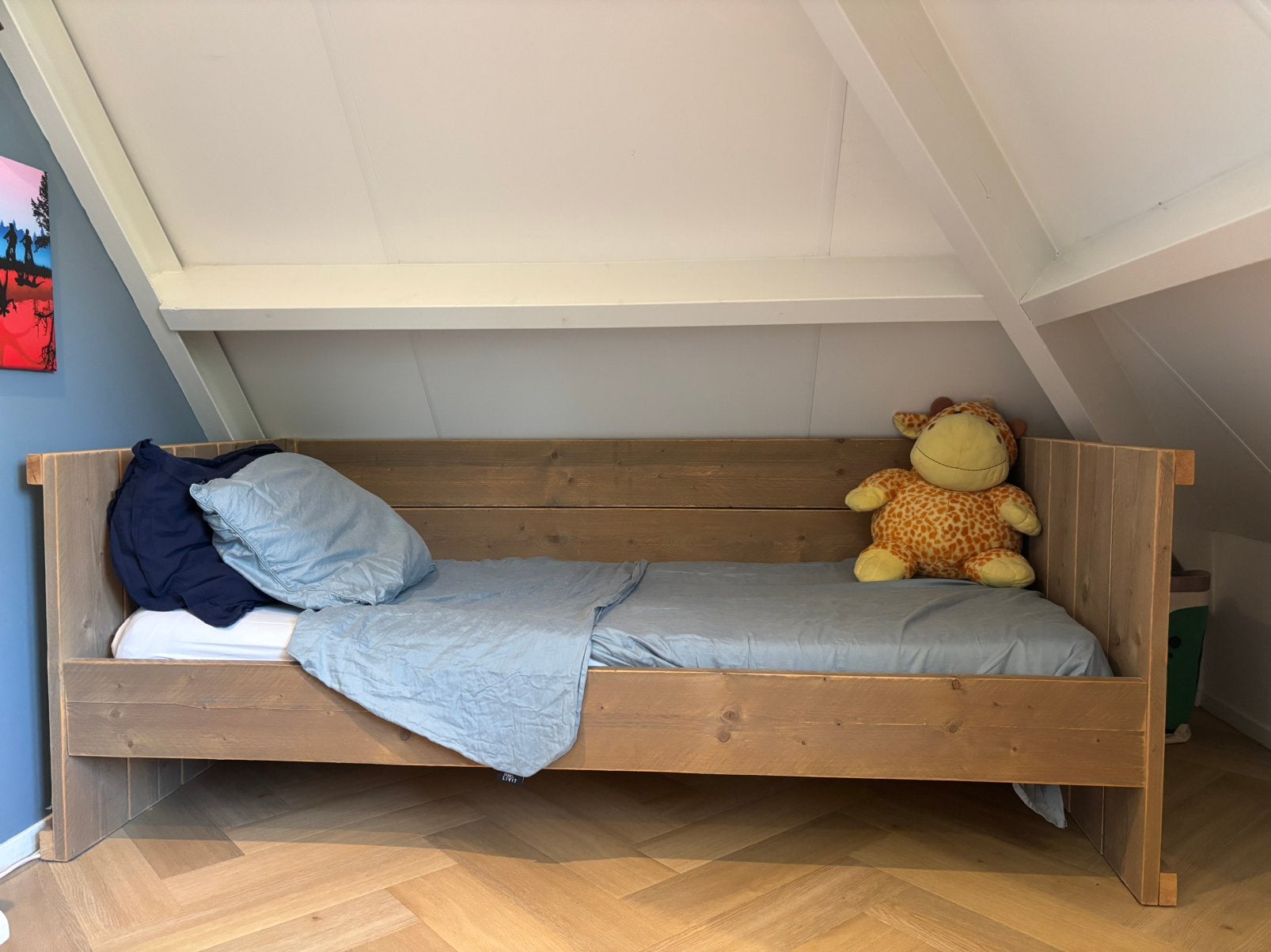 Eenpersoons bed steigerhout, Ophalen, 85 tot 100 cm, Zo goed als nieuw, Lattenbodem