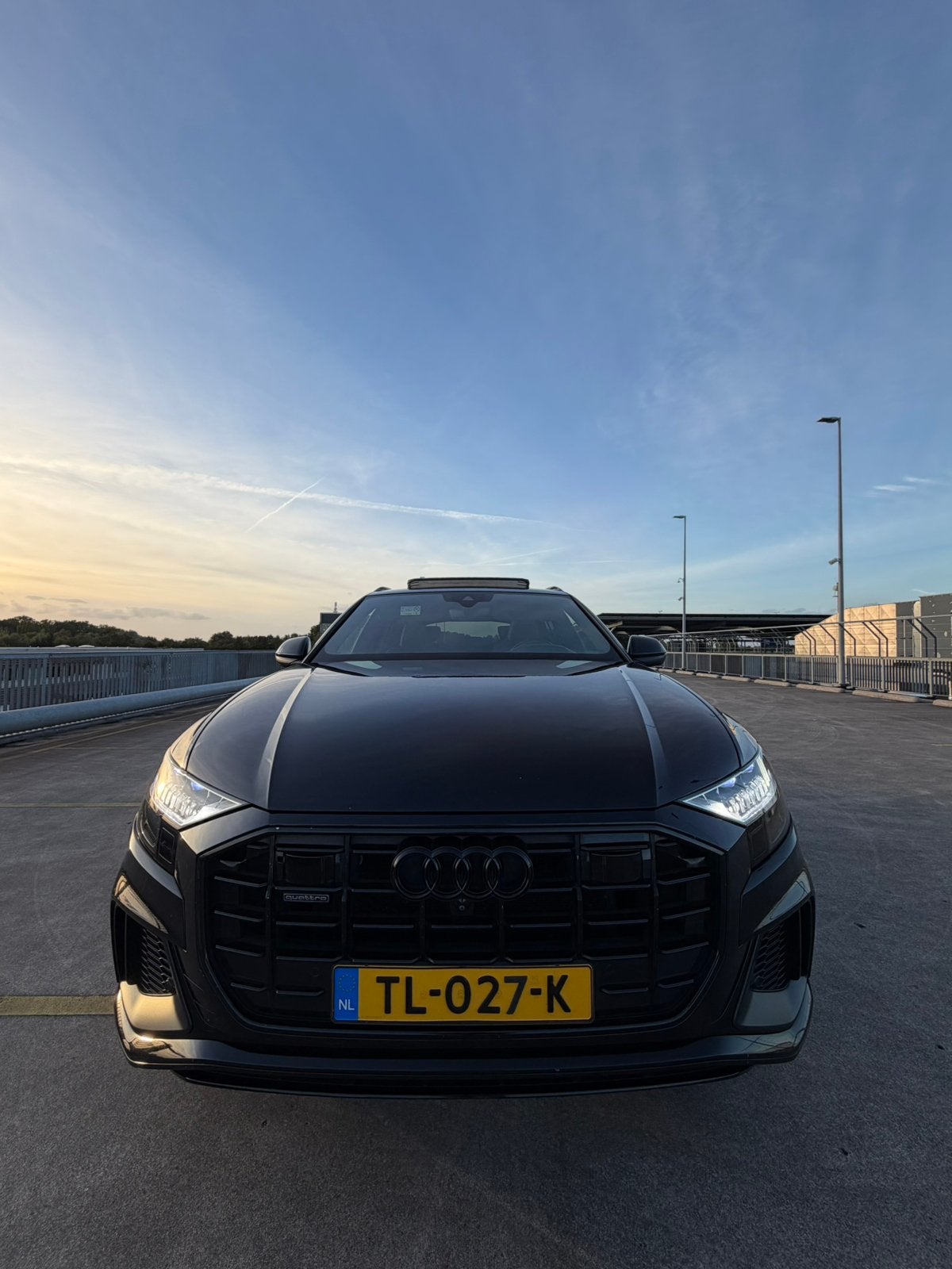 Audi Q8 50 TDI Quattro 286PK Panorama Tiptronic 2018 Zwart, Auto's, Automaat, Dealer onderhouden, Zwart, Diesel