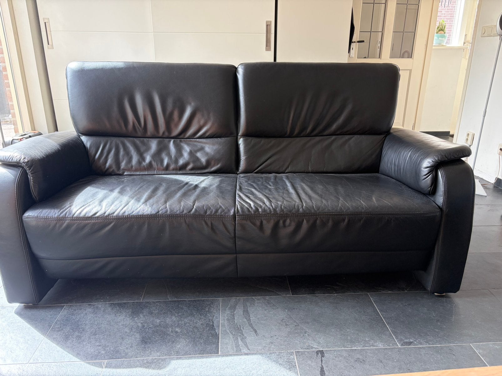 Zwarte leren bank Hummel international, Ophalen, Gebruikt, 150 tot 200 cm, Tweepersoons