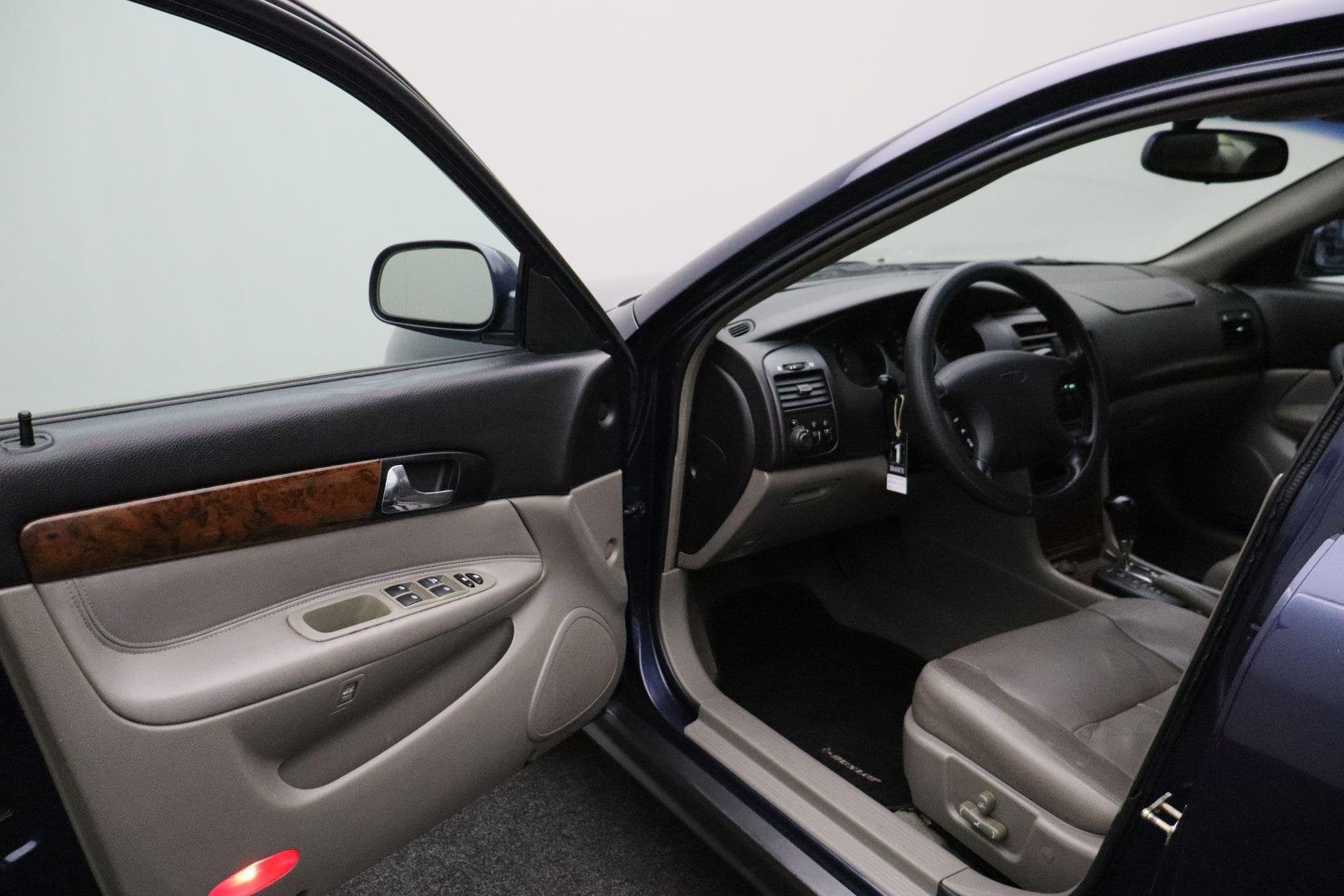 Daewoo Evanda 2.0 CDX 2003 | Trekhaak | Airco | Elektrische, Auto's, Gebruikt, 4 cilinders, 700 kg, Blauw