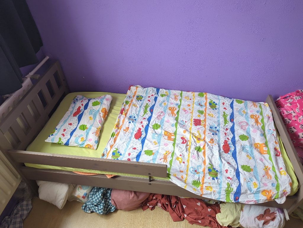 Peuterbed (gratis op te halen), Kinderen en Baby's, Gebruikt, 70 tot 85 cm, 160 tot 180 cm, Ophalen
