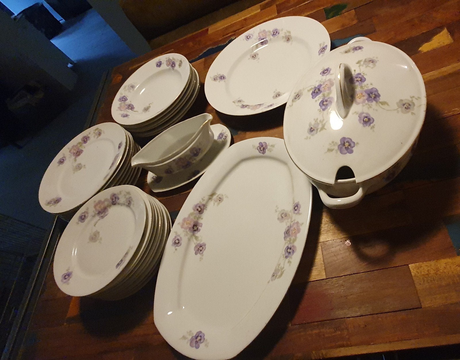 vintage servies met viooltjes, Ophalen of Verzenden