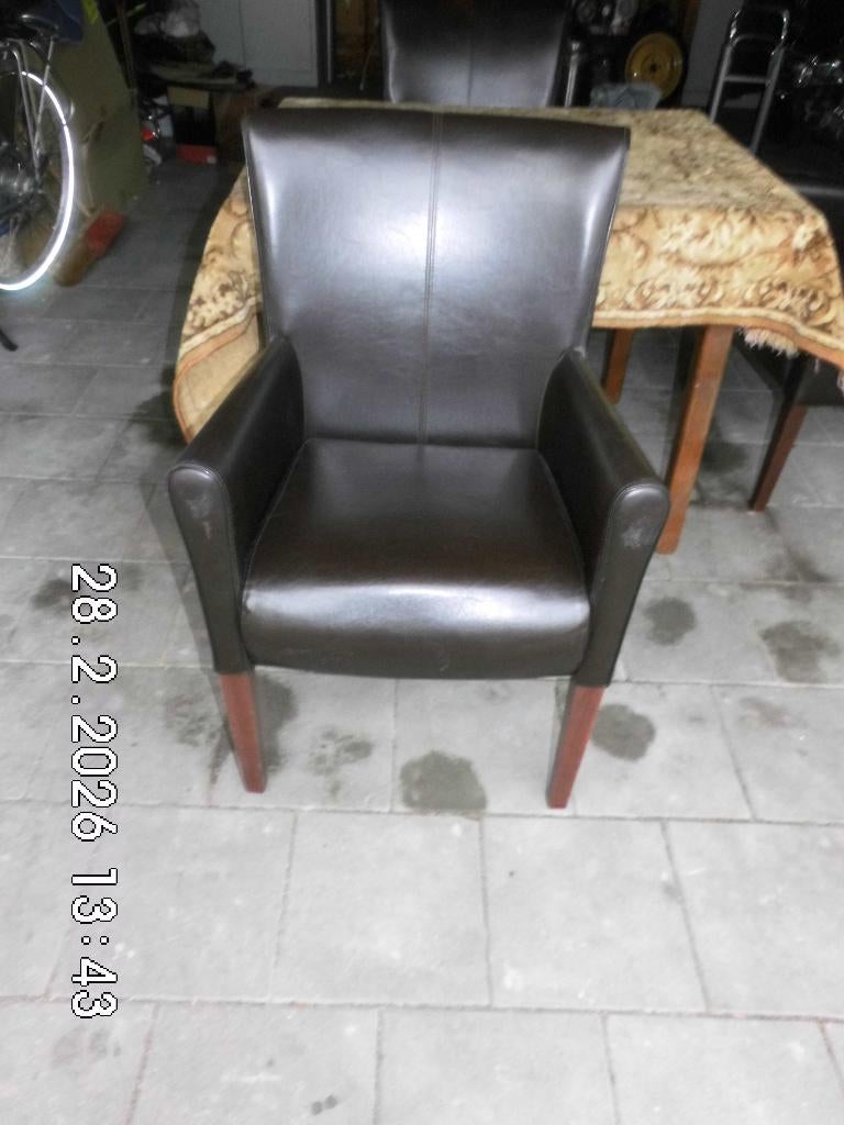 3 stoelen en tafel, Huis en Inrichting, Stoelen, Ophalen, Gebruikt, Drie, Zwart