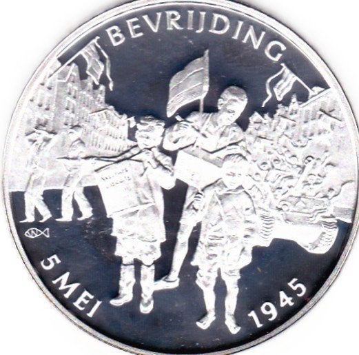 BEVRIJDING 5 MEI 1945 NEDERLAND IN OORLOG ZILVER 32 gram, Postzegels en Munten, Ophalen of Verzenden, Overige materialen