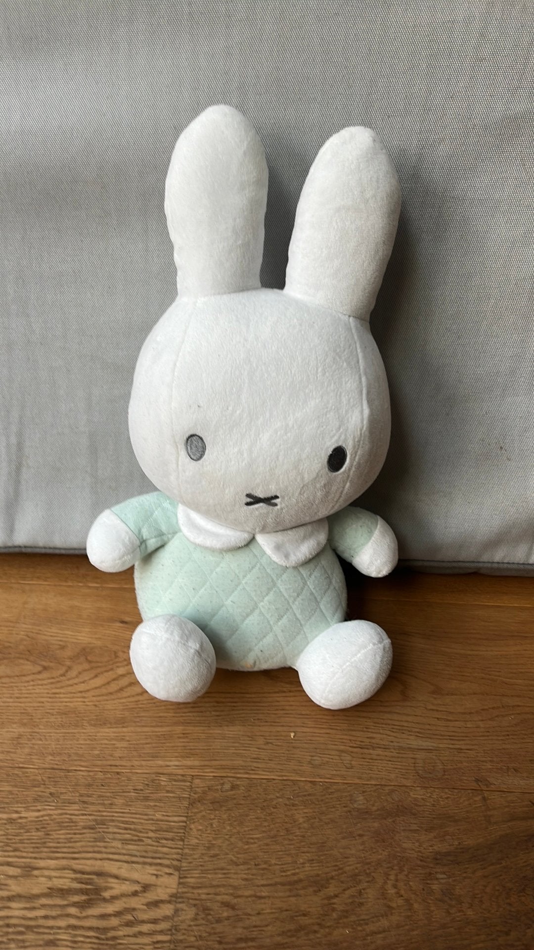 Nijntje knuffel met rammelaar, Ophalen, Zo goed als nieuw, Konijn