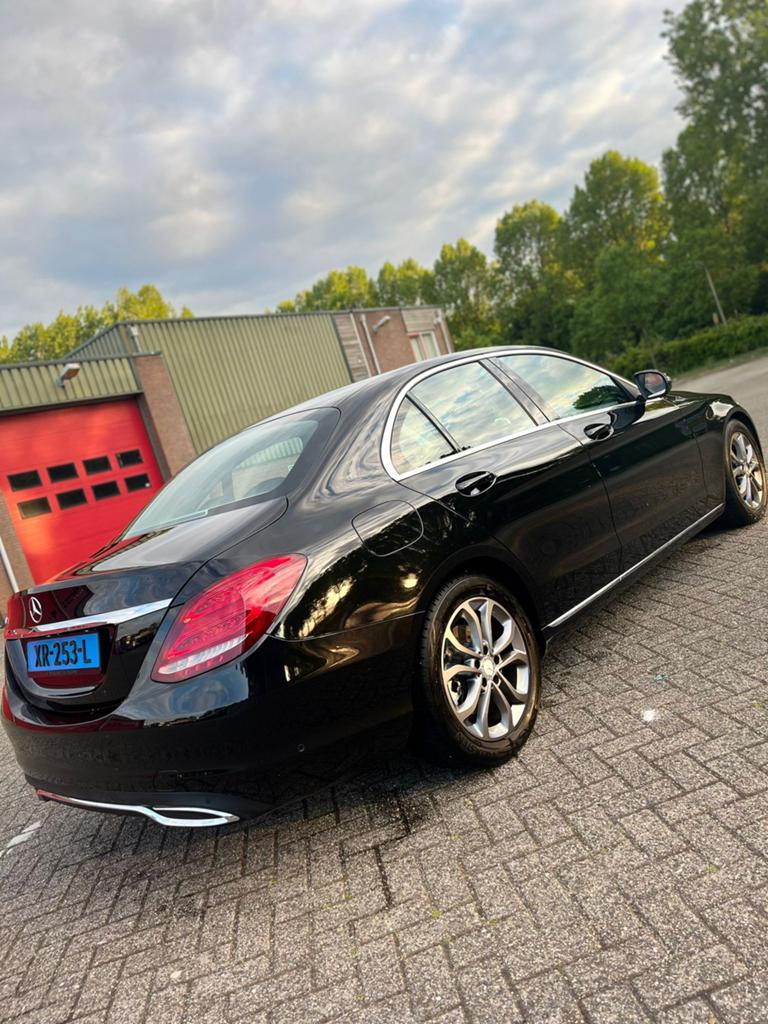 Mercedes-Benz C-Klasse C180 CDI 1.6 85KW 2019 Zwart, Auto's, Mercedes-Benz, 1385 kg, Achterwielaandrijving, 4 cilinders, Zwart