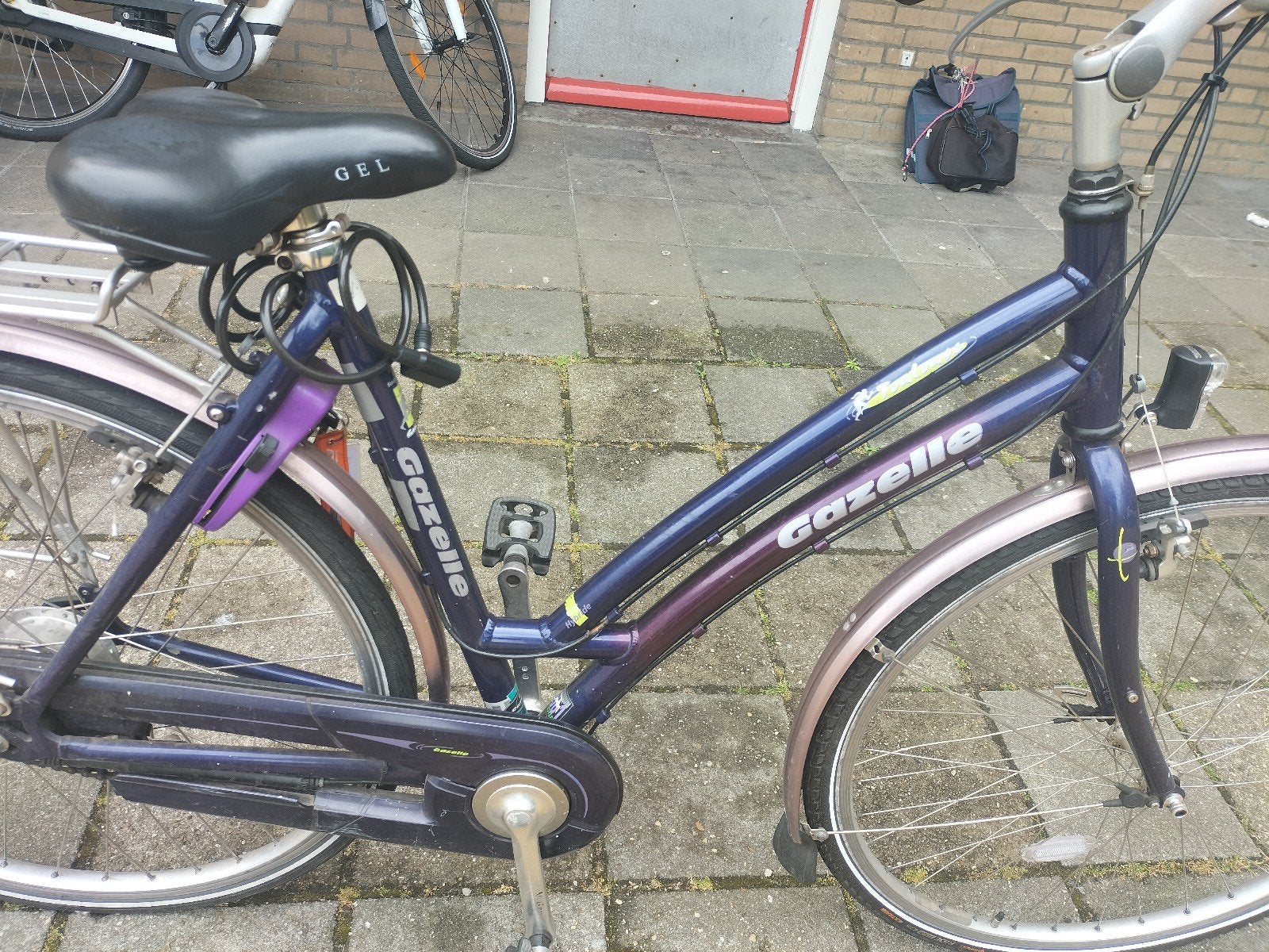 Gazelle Tendence Damesfiets - Comfortabel en Betrouwbaar, Fietsen en Brommers, Ophalen, Gebruikt, Velgrem, Versnellingen