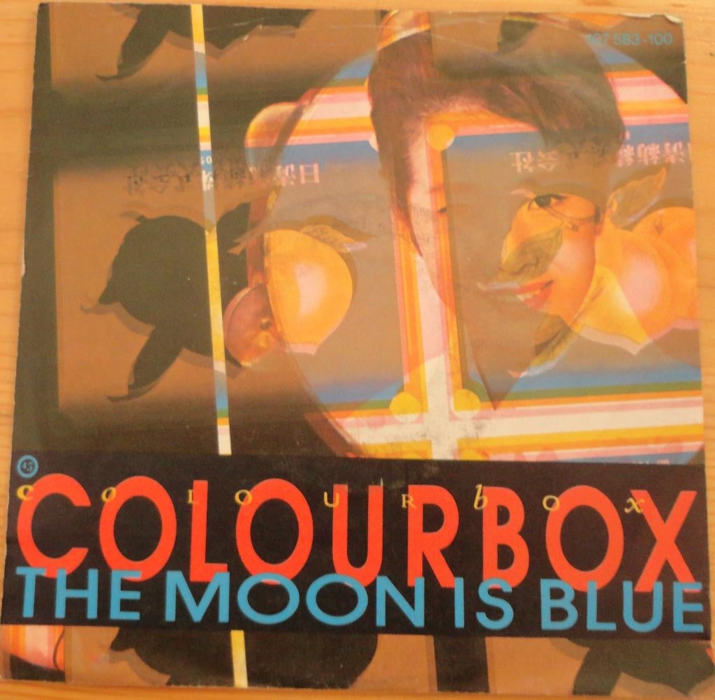 Colourbox > The moon is blue, Gebruikt, 7 inch, Single, Ophalen of Verzenden