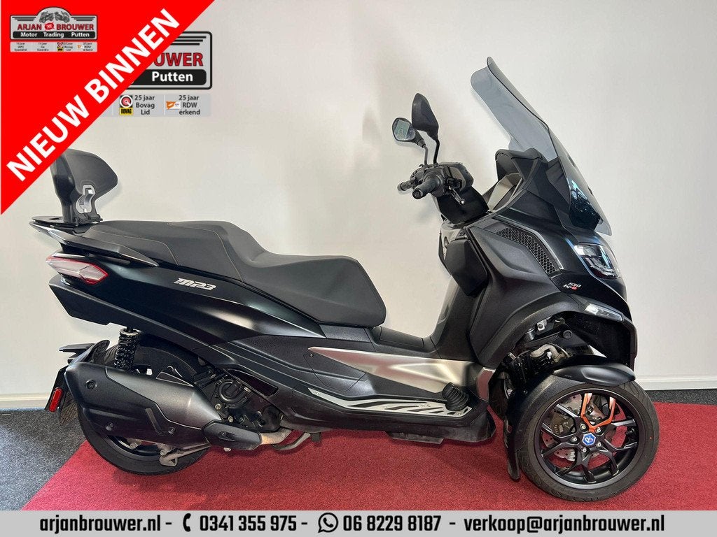 Piaggio MP3 500 HPE Exclusive, Traction Control, Bedrijf, Piaggio Vespa B.V., Minervum 7272
4817 ZM  Breda, NL