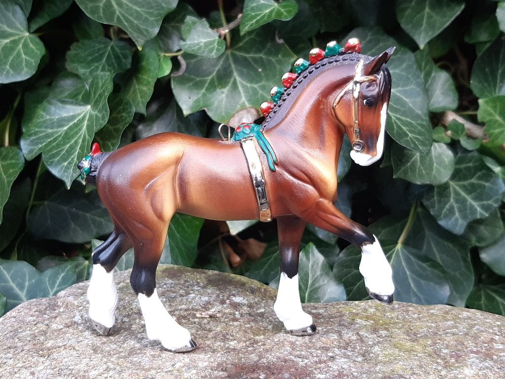 Breyer beautiful breeds series Clydesdale kerst ornament, Ophalen of Verzenden, Paard, Beeldje of Figuurtje