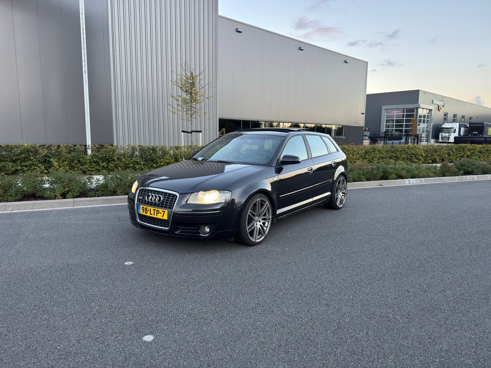 Audi A3 2.0 Sportback 147KW Tfsi DSG 2005 Zwart, Gebruikt, Audi