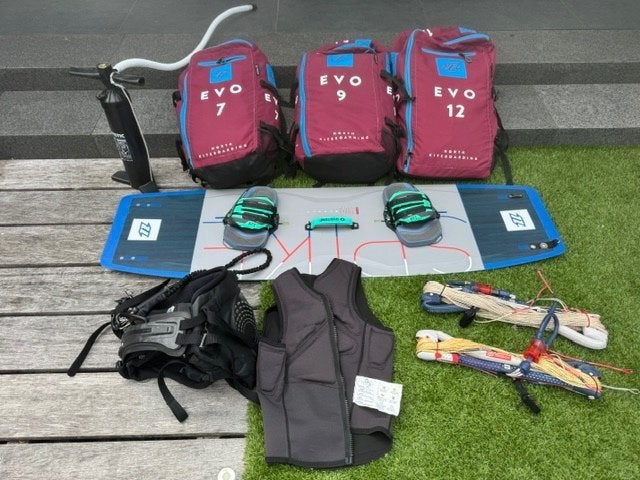 Complete Kitesurf set, Watersport en Boten, Kitesurfen, Directional, Ophalen, Zo goed als nieuw, 12 m²