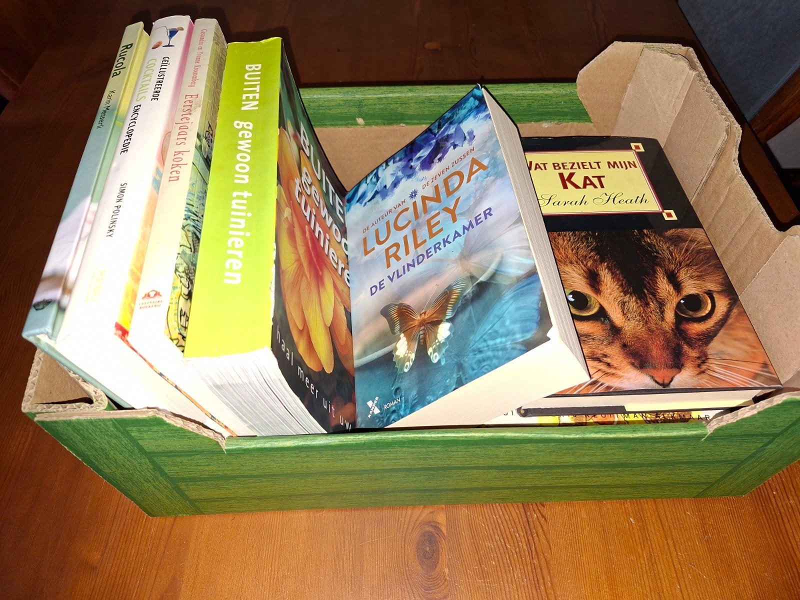 Doosje Diverse boeken, Ophalen of Verzenden