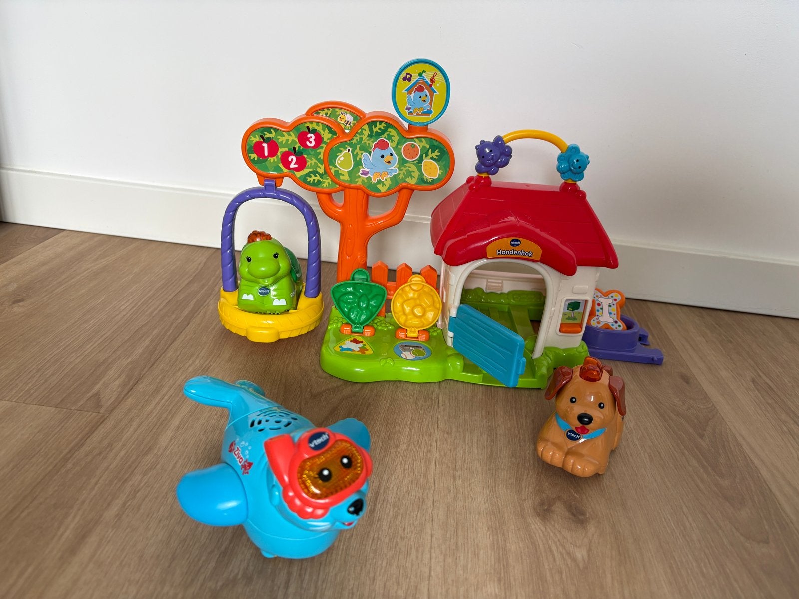 VTech Zoef Zoef Dieren Speelset/ hondenhok met extra dieren, Ophalen, Zo goed als nieuw, Overige typen, Met geluid