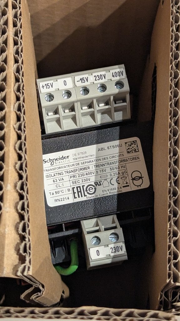 Schneider isolatie transformator 63VA ABL6TS06U nieuw, Hobby en Vrije tijd, Ophalen of Verzenden, Nieuw