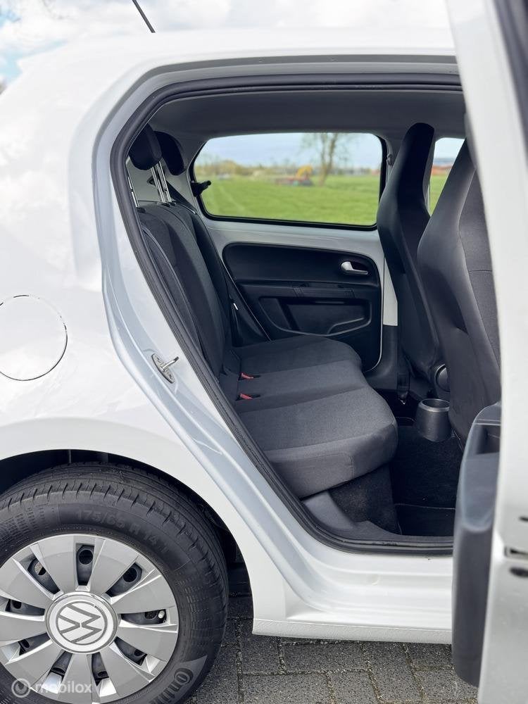 Foto 16 van Volkswagen Up! 1.0/DAB, Lane Assist Dealer onderhouden /BTW