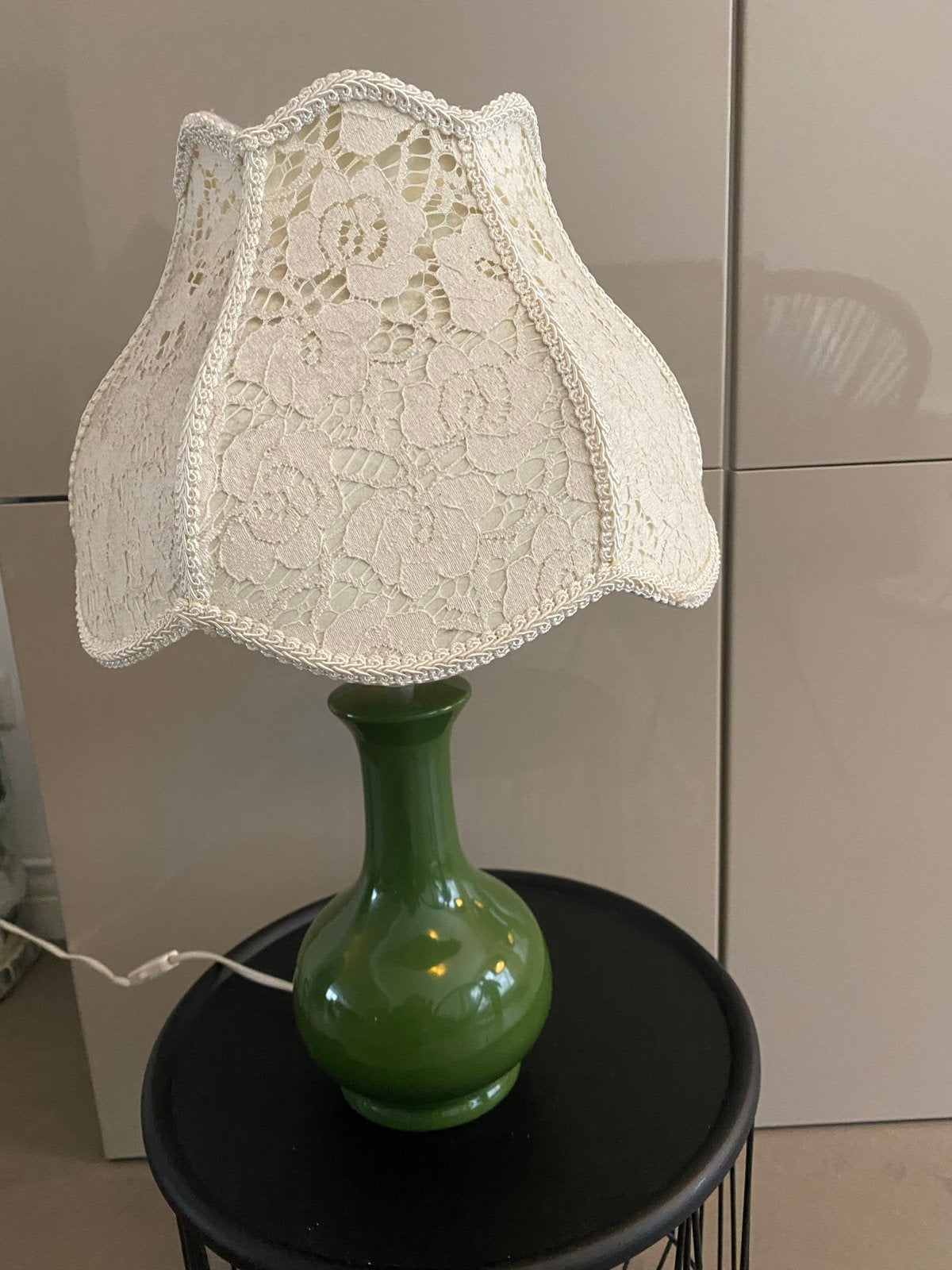 Tafellamp met kanten kap - Groen/Crème, Gebruikt, Meerkleurig, Textiel, Ophalen of Verzenden