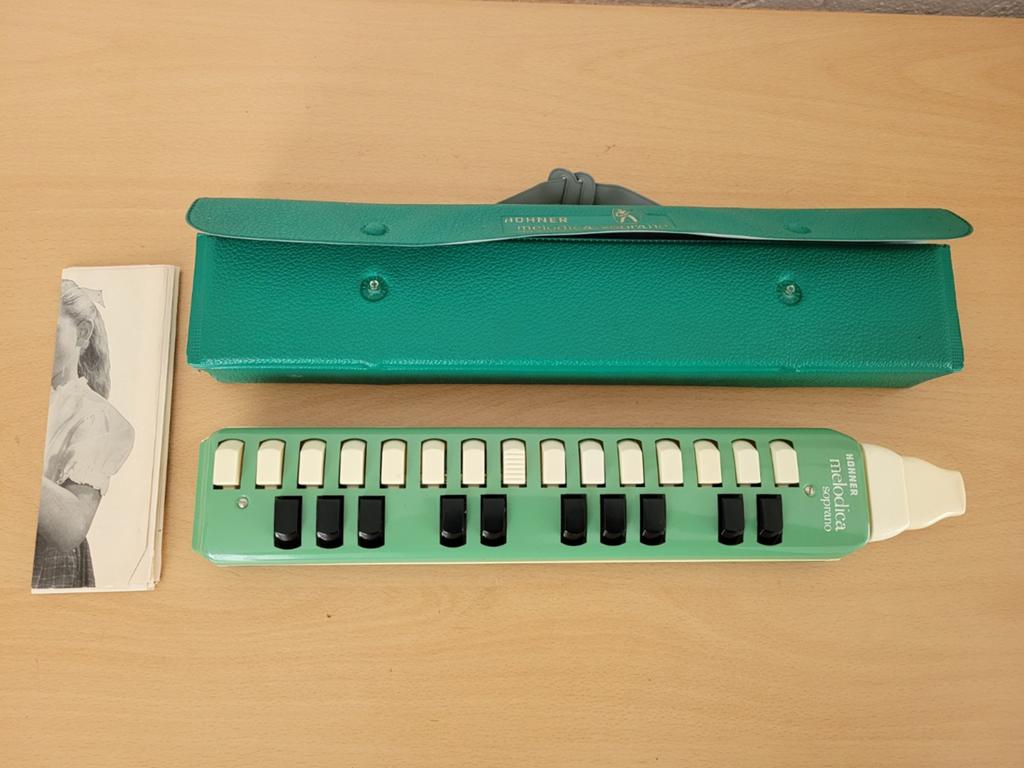 Hohner Melodica-Soprano in originele koffer, Muziek en Instrumenten, Hohner, Gebruikt, Info@hohner.de, Hohner Musikinstrumente GmbH, Andreas-Koch-Str. 9, 78647 Trossingen, Duitsland