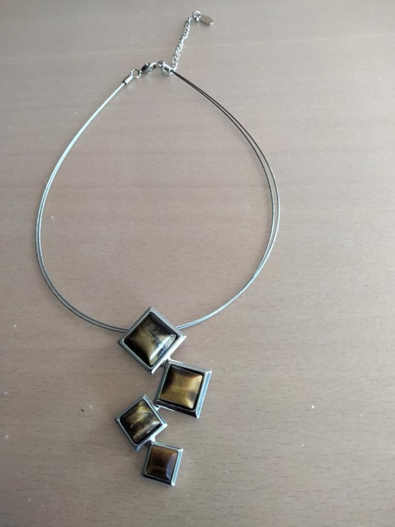 Behave Halsketting met Tijgeroog Hangers - ZGAN, Ophalen of Verzenden, Zo goed als nieuw, Bruin, Steen of Mineraal